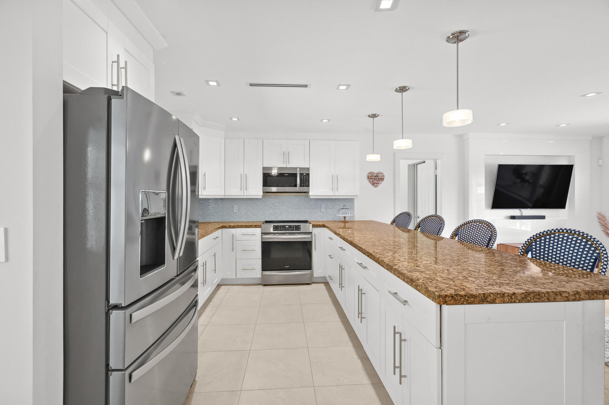 1345 Southwest 12th Street Boca Raton, FL 33486 - Photo 11 of 57 Large Peninsula
