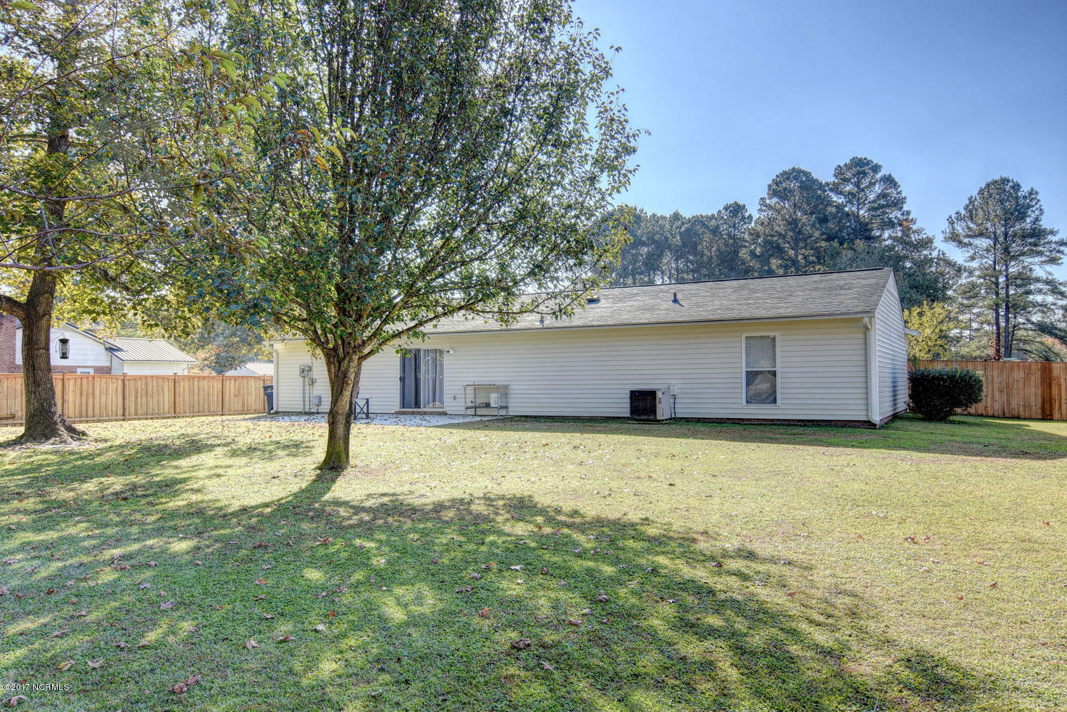 710 Shadowridge Road Jacksonville, NC 28546 - Photo 27 of 30 Rear of Home