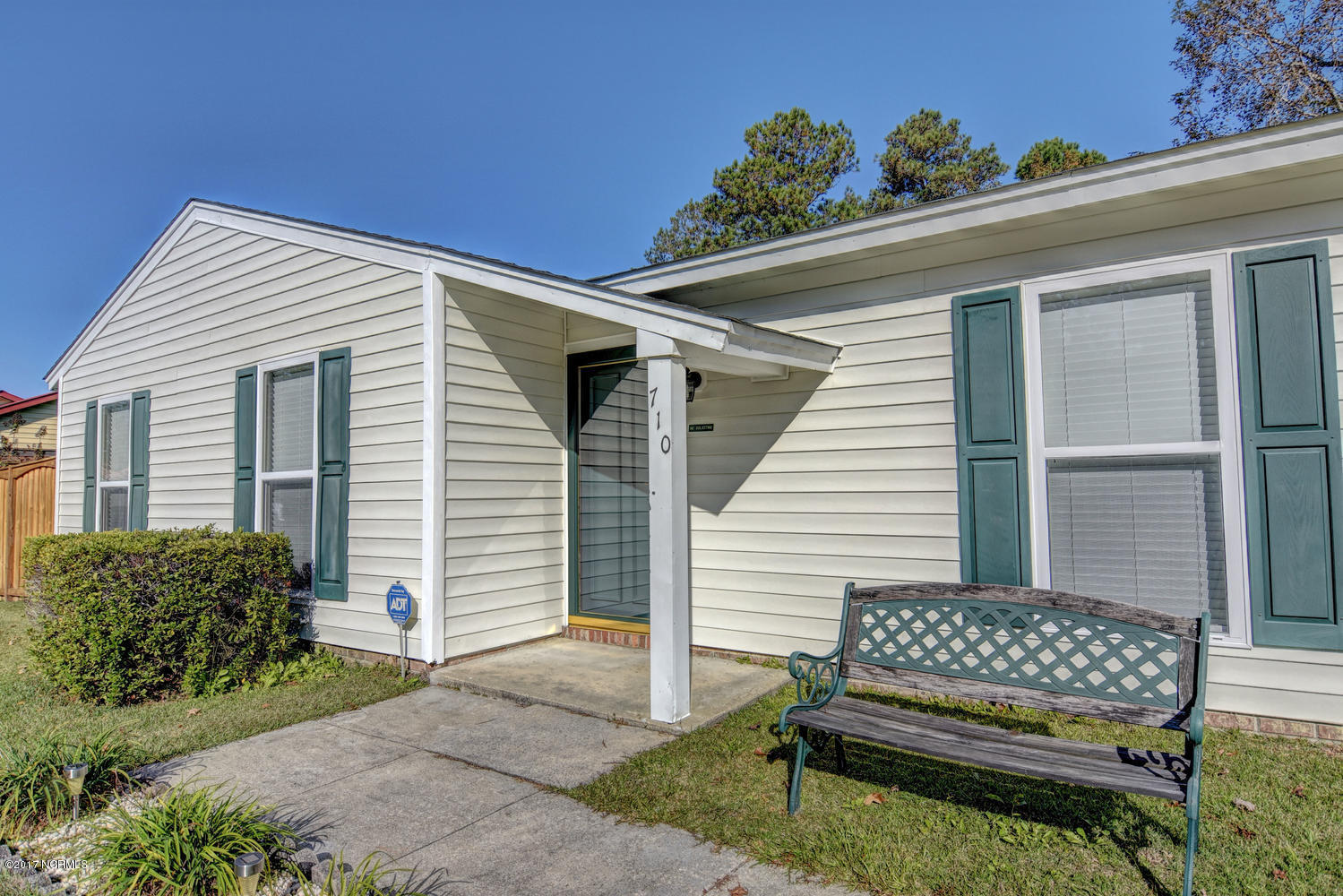 710 Shadowridge Road Jacksonville, NC 28546 - Photo 4 of 30 Porch