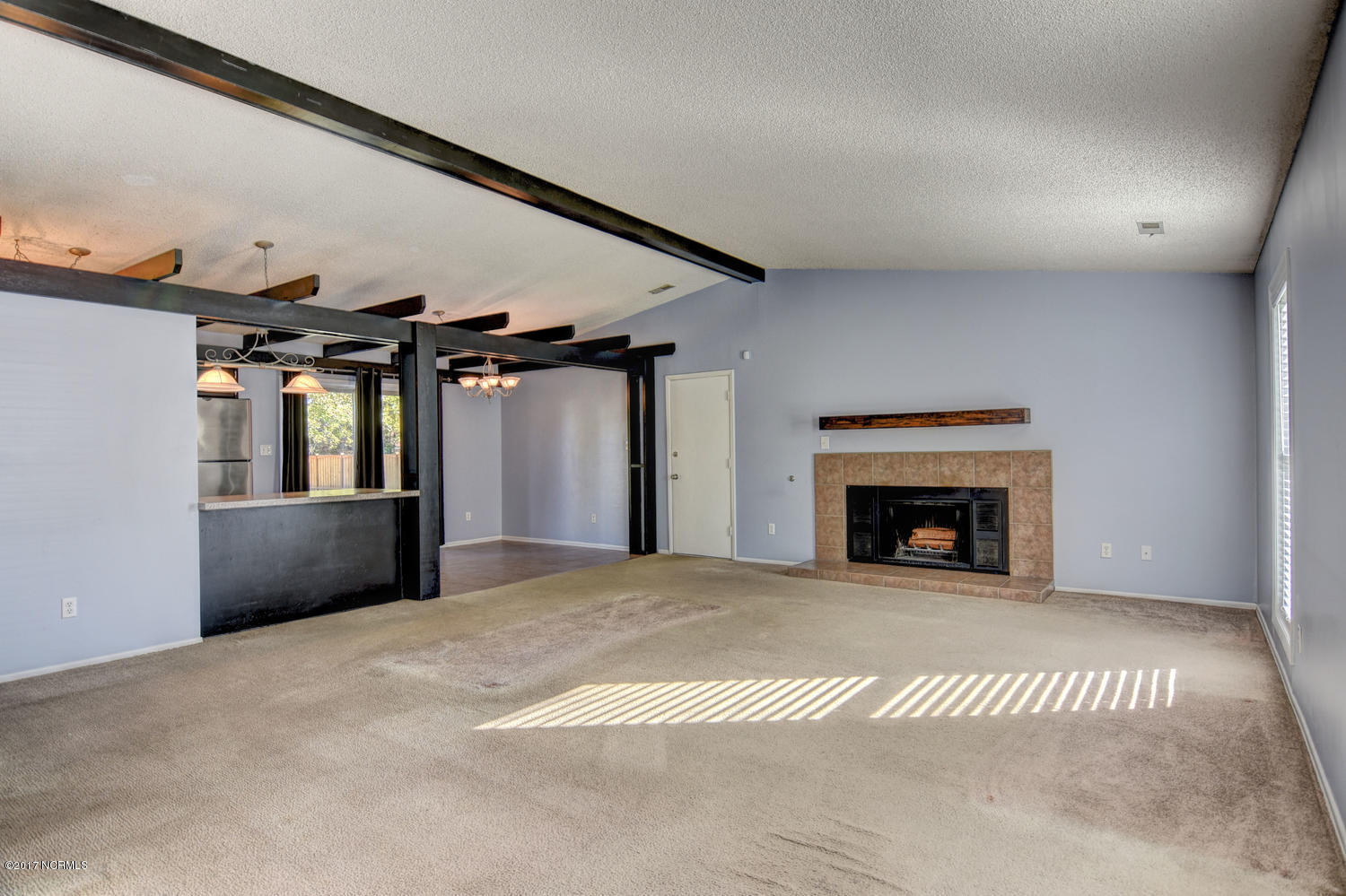 710 Shadowridge Road Jacksonville, NC 28546 - Photo 5 of 30 Family Room