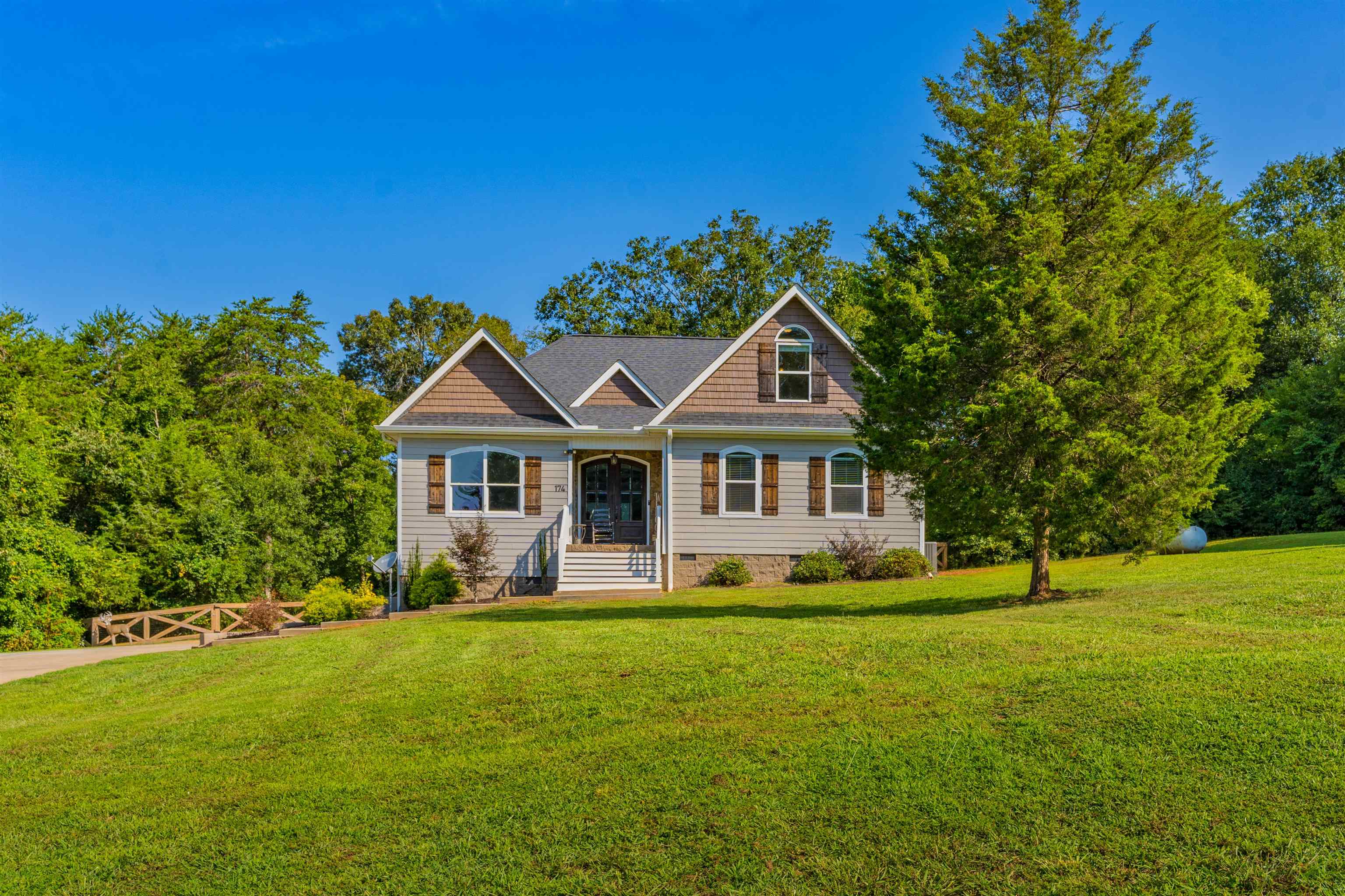 174 Timberlake Drive Inman, SC 29349 - Photo 1 of 36