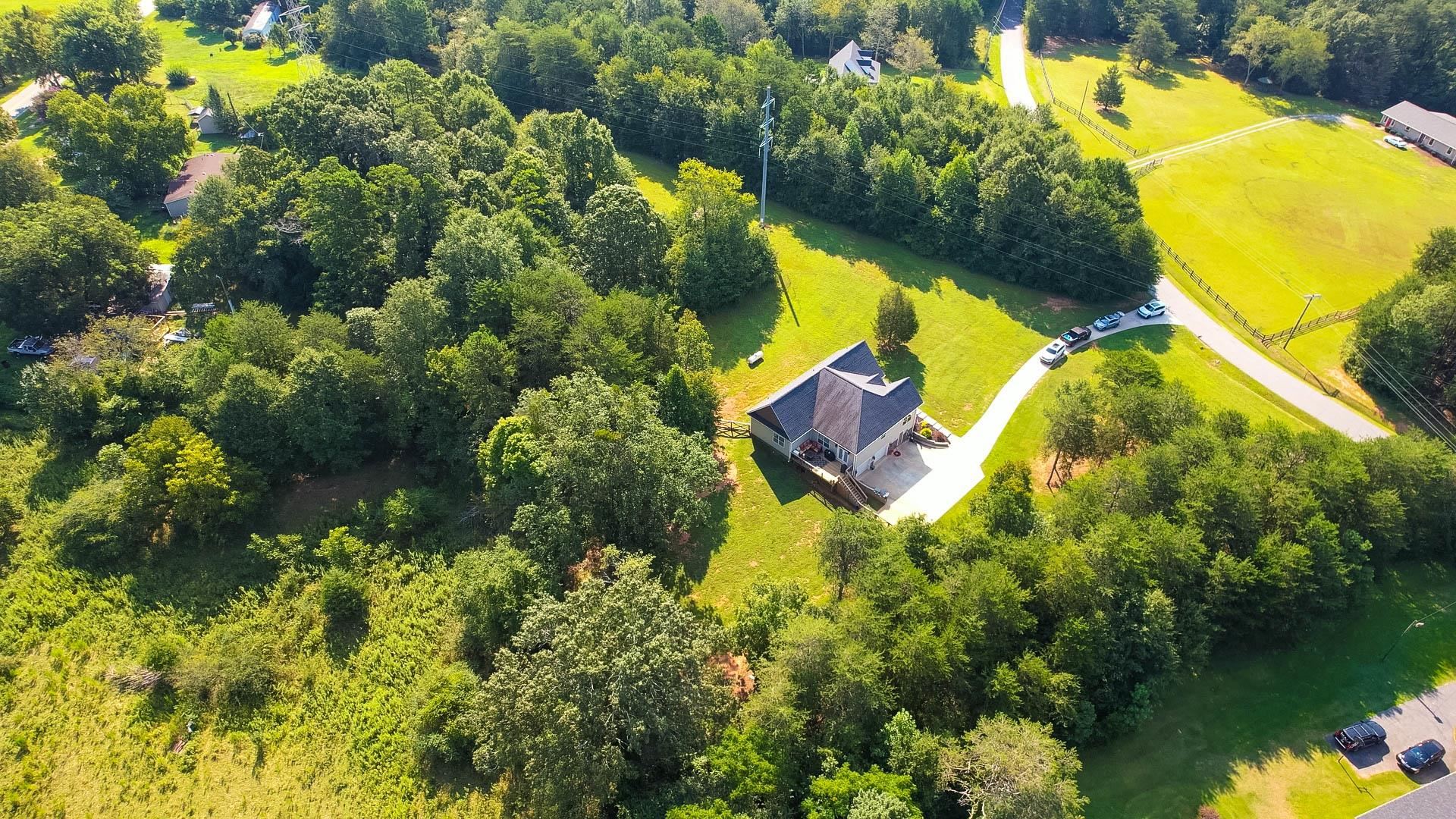 174 Timberlake Drive Inman, SC 29349 - Photo 4 of 36