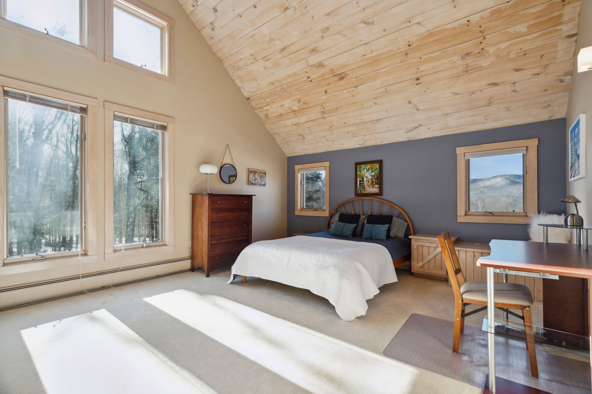 1043 Robinson Springs Road Stowe, VT 05672 - Photo 17 of 38 Gallery Image 17