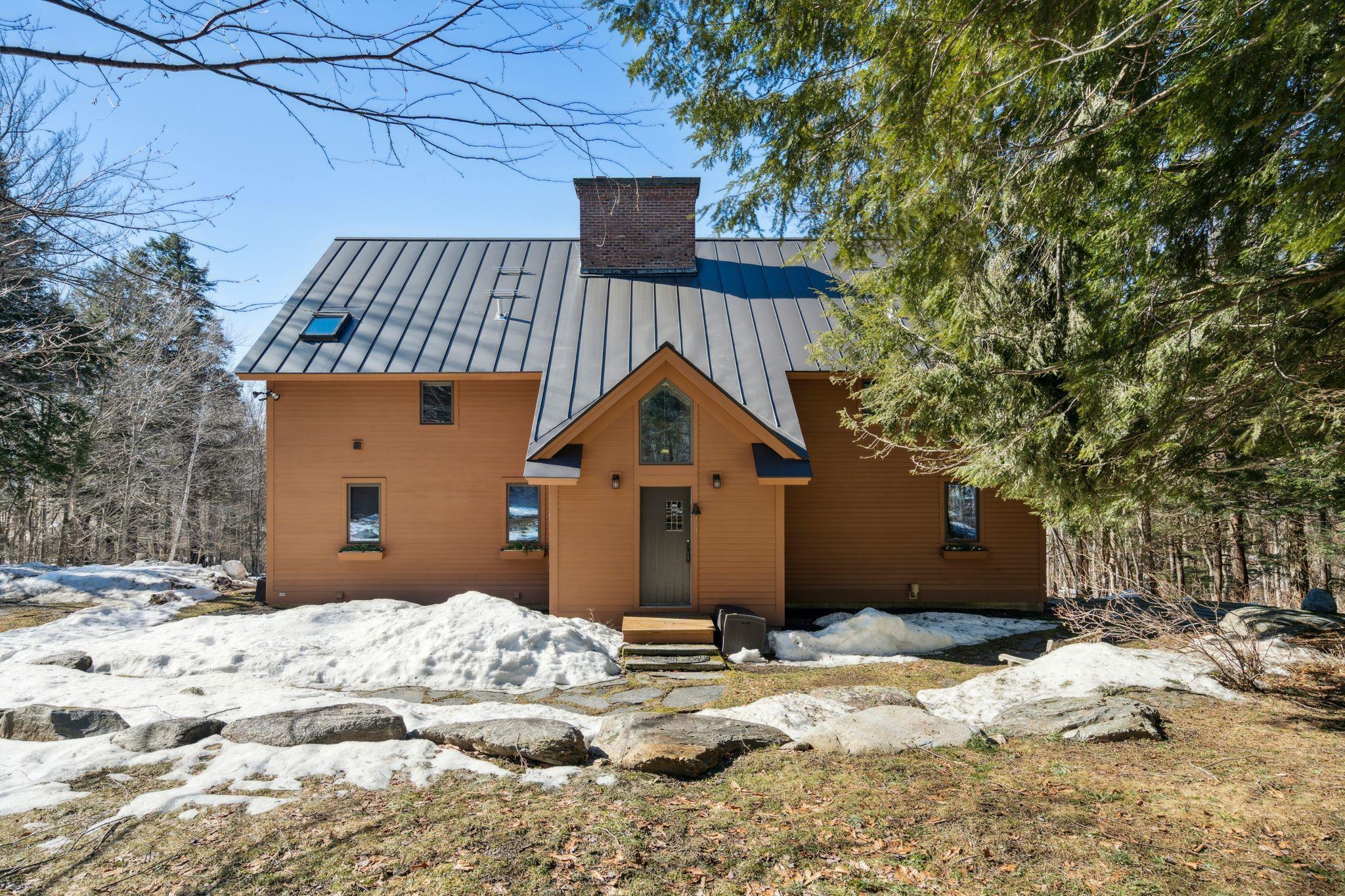 1043 Robinson Springs Road Stowe, VT 05672 - Photo 26 of 38 Gallery Image 26