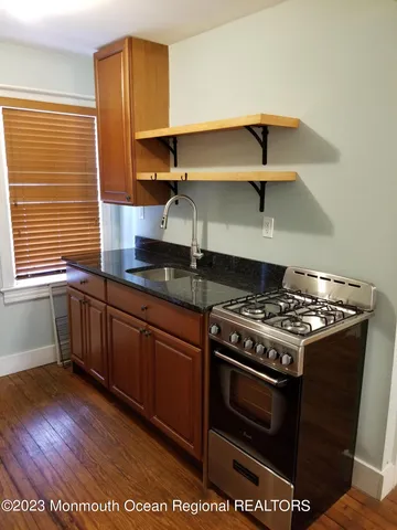 $1,825 | 23 Abbott Avenue, Unit 2W, Ocean Grove, NJ 07756