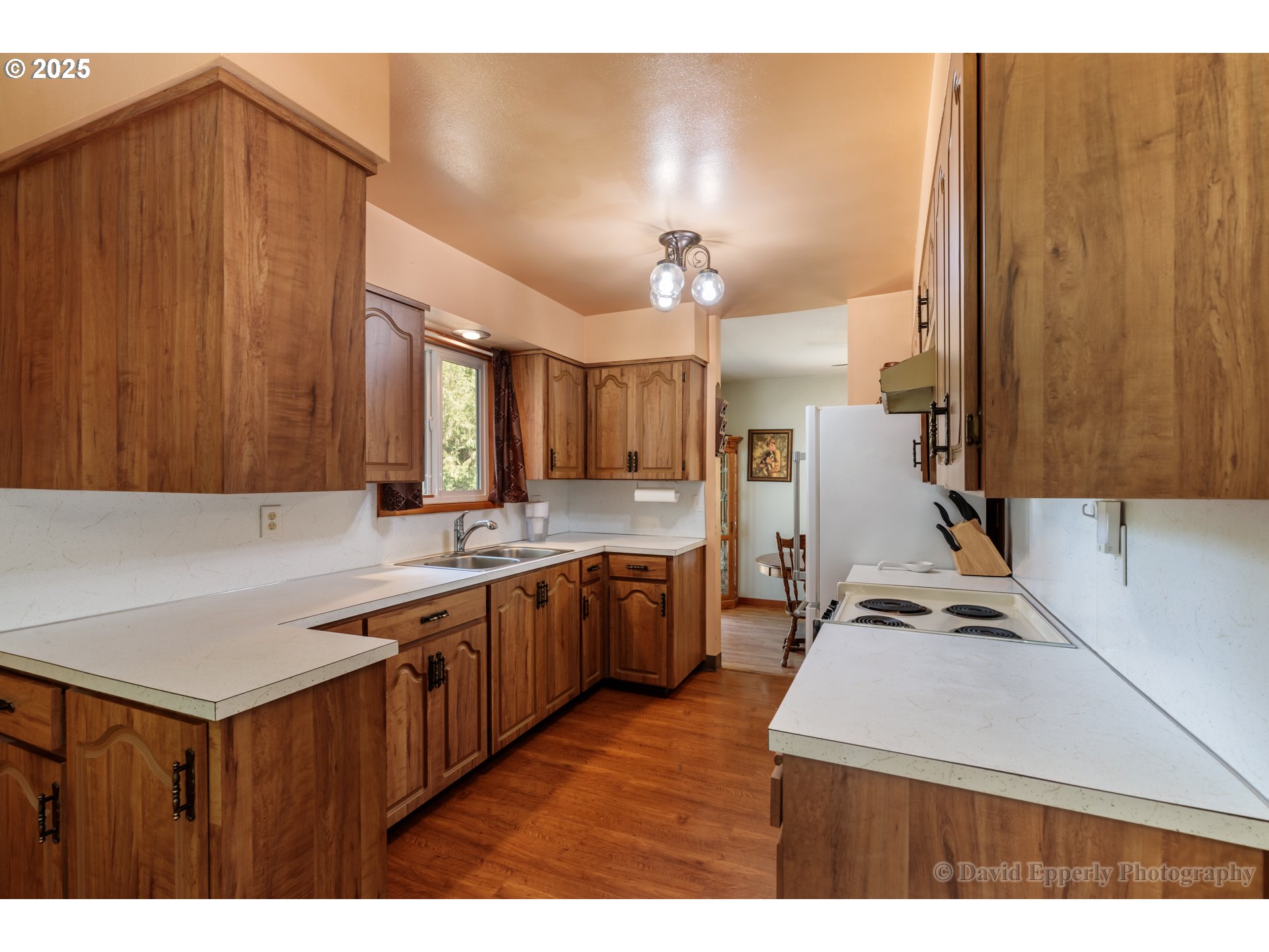 34546 Moore Road Scappoose, OR 97056 - Photo 9 of 21 Gallery Image 9