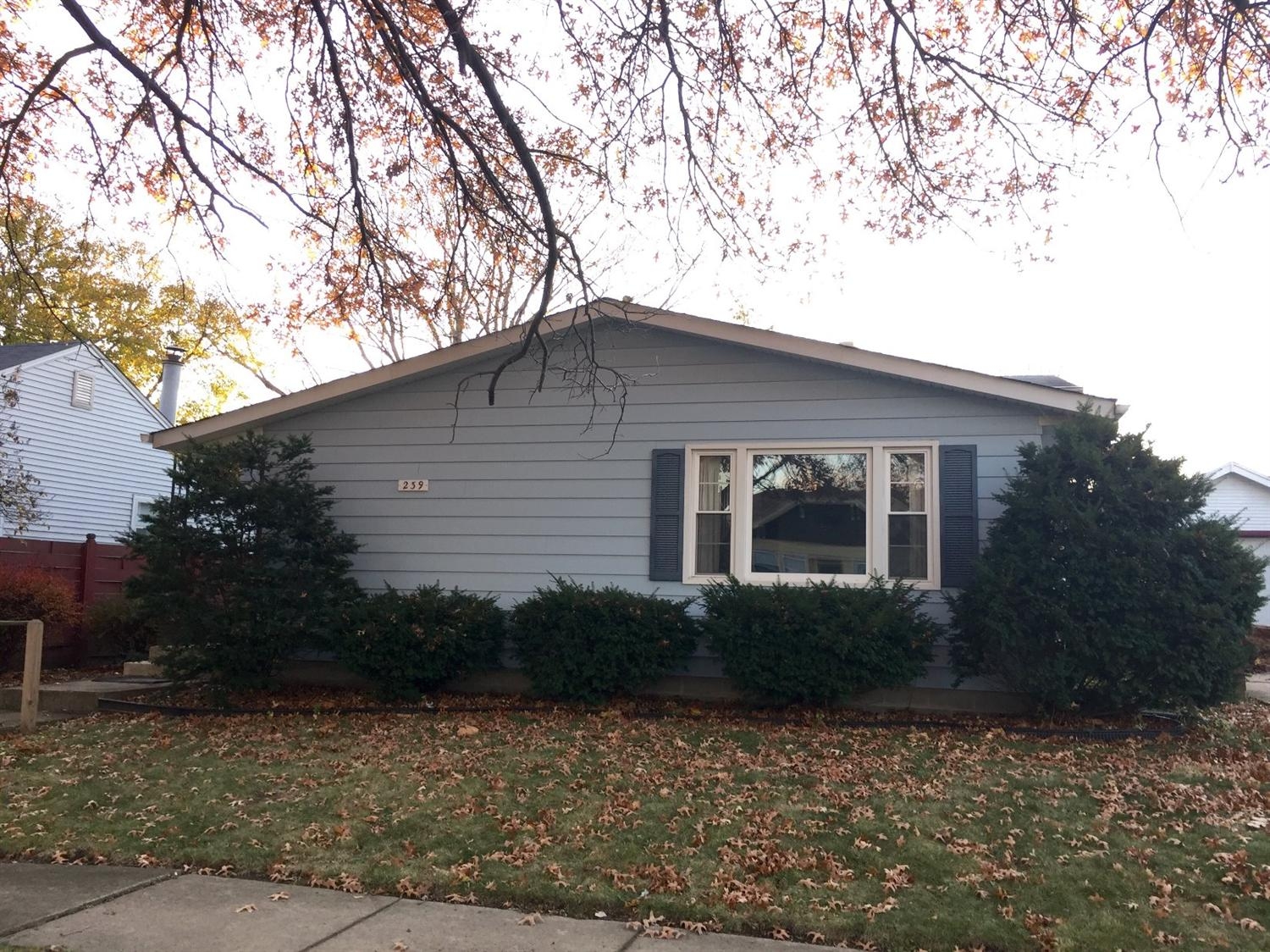 239 Maxwell Street Crown Point, IN 46307 - Photo 1 of 10 1500x1124