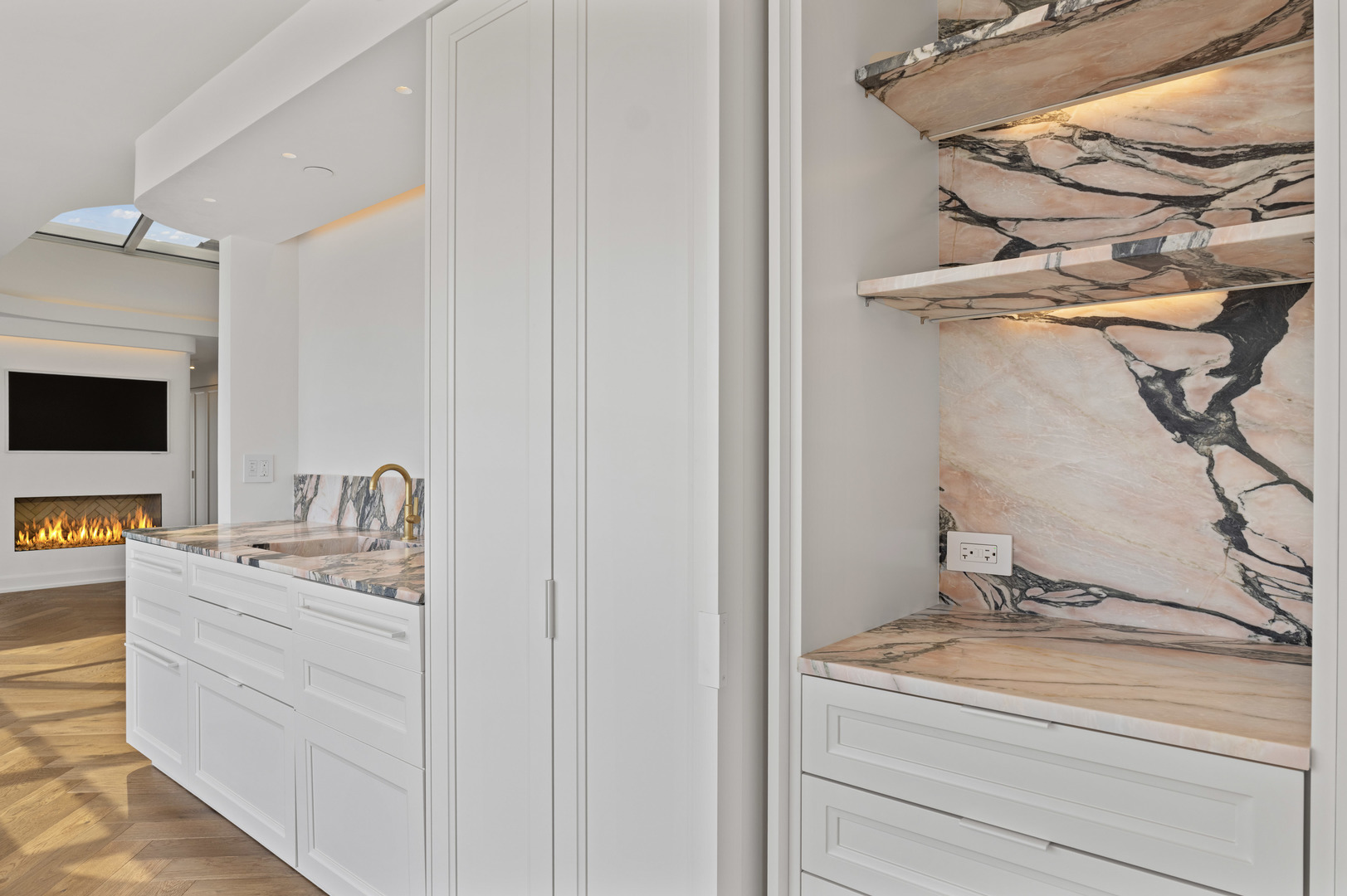1618 Sheridan Road, Unit PH Wilmette, IL 60091 - Photo 23 of 45 Gallery Image 23