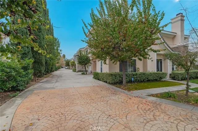 $1,560,000 | 527 South 5th Avenue, Arcadia, CA 91006