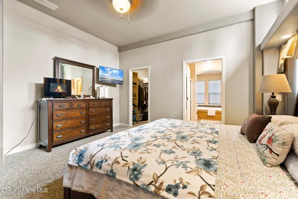 $825,000 | 11248 North Bruss Road, Rathdrum, ID 83858