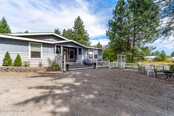 $825,000 | 11248 North Bruss Road, Rathdrum, ID 83858