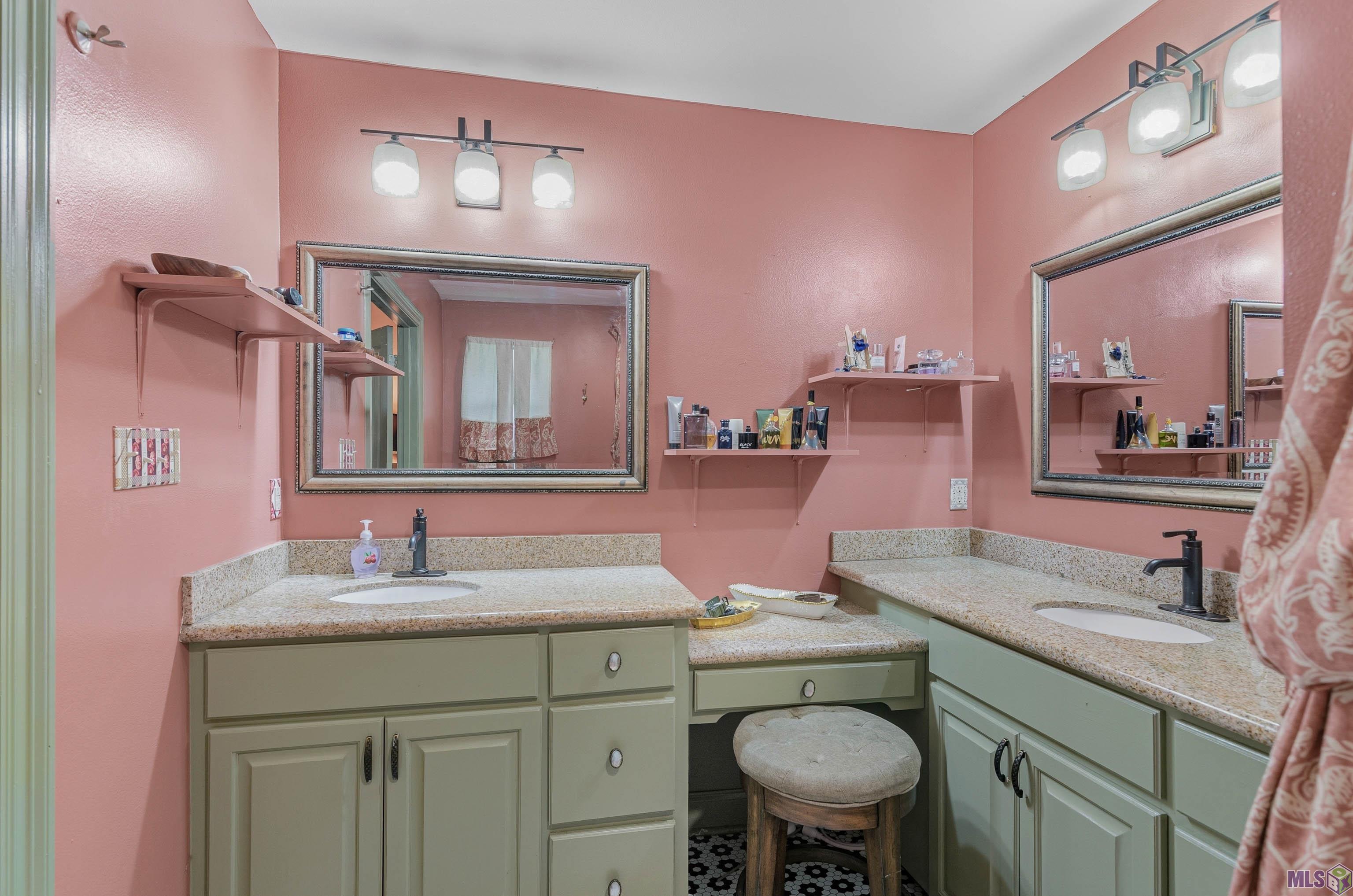 10524 Allyson Street Baton Rouge, LA 70815 - Photo 12 of 22