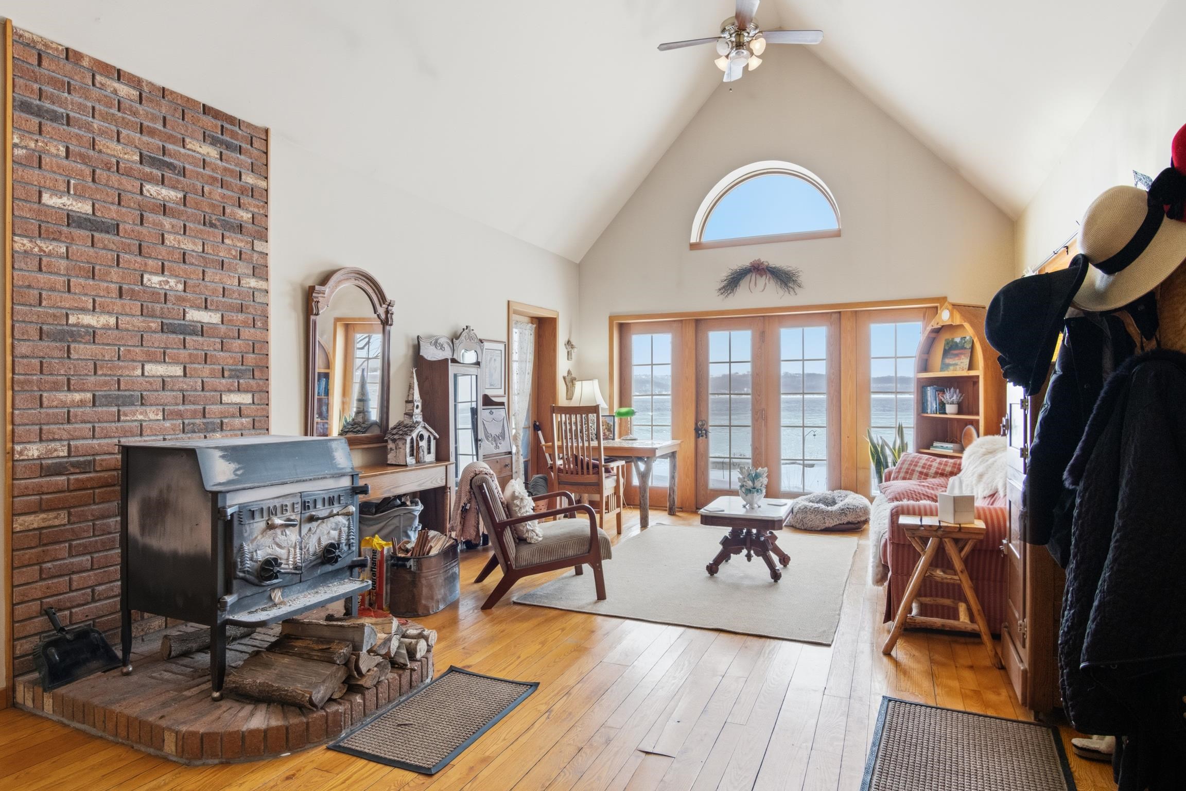 10 South Stony Point Road Suttons Bay, MI 49682 - Photo 11 of 58