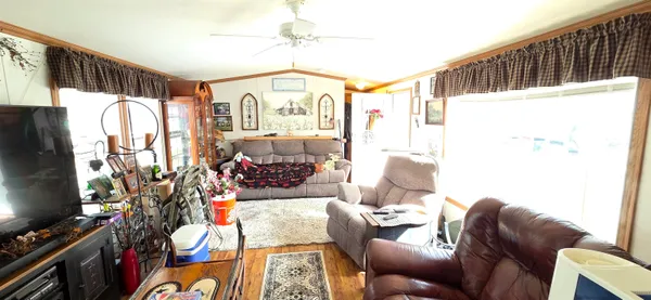 $99,000 | 32 Pine Street, Hinsdale, NH 03451