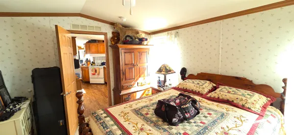 $99,000 | 32 Pine Street, Hinsdale, NH 03451