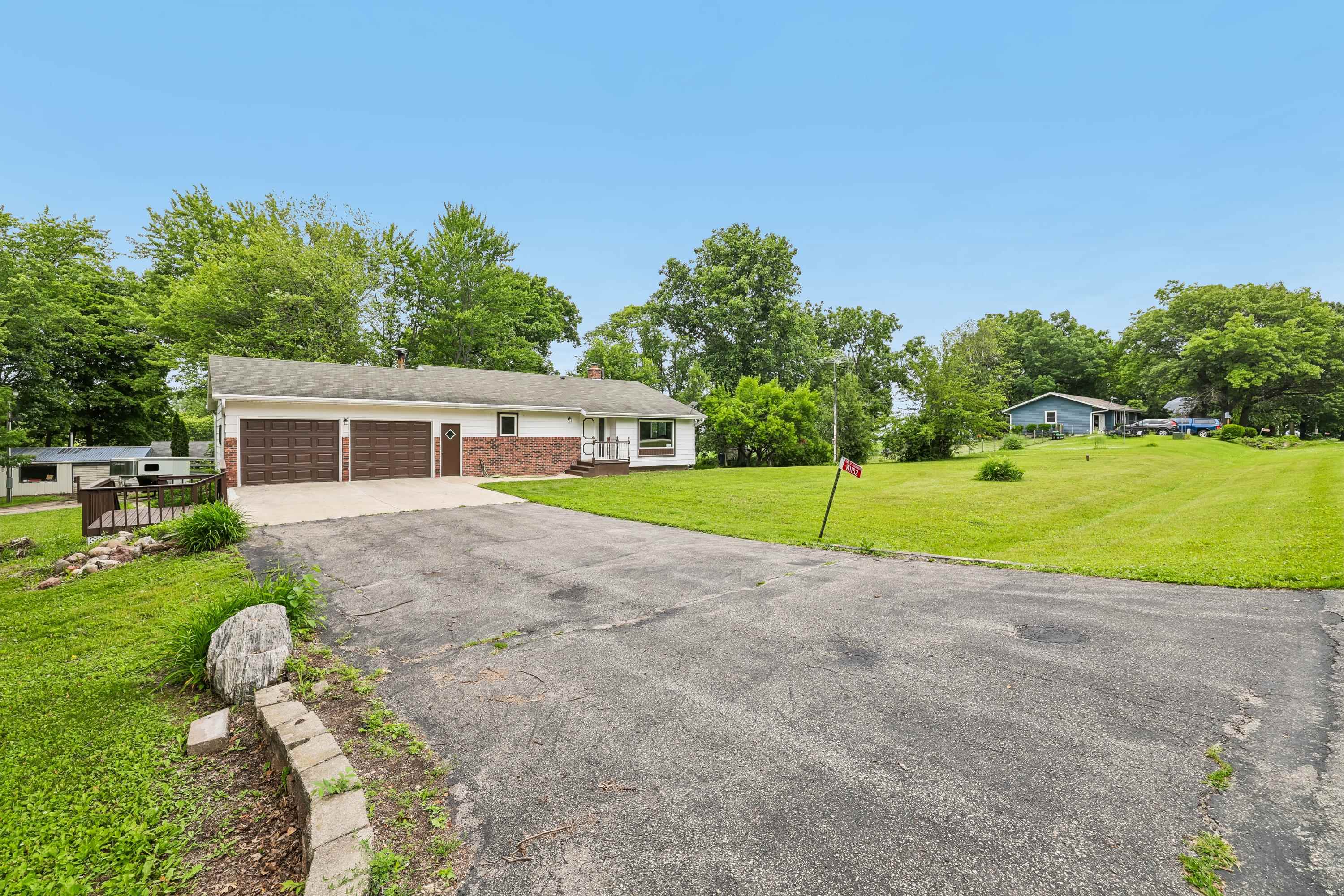 W1152 Fox Columbus, WI 53925 - Photo 65 of 68