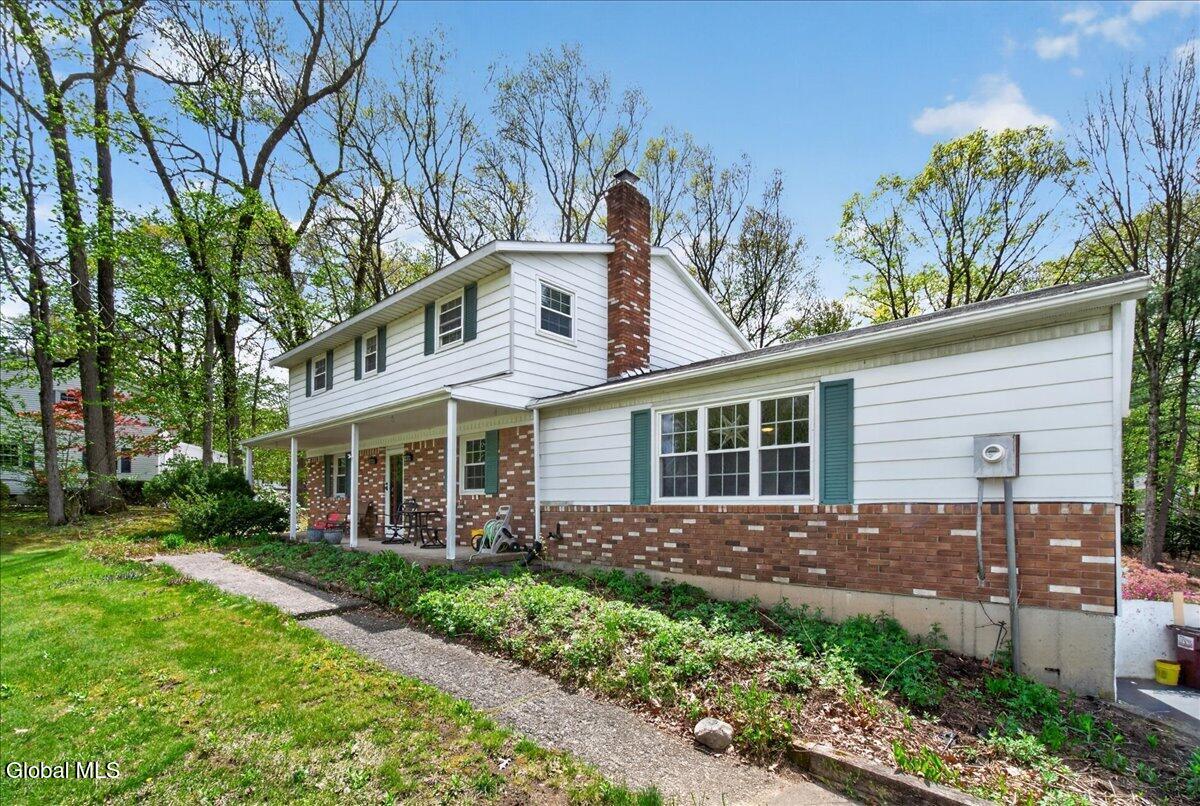 29 Hills Road Malta, NY 12019 - Photo 4 of 50 58-29 Hills Rd-58