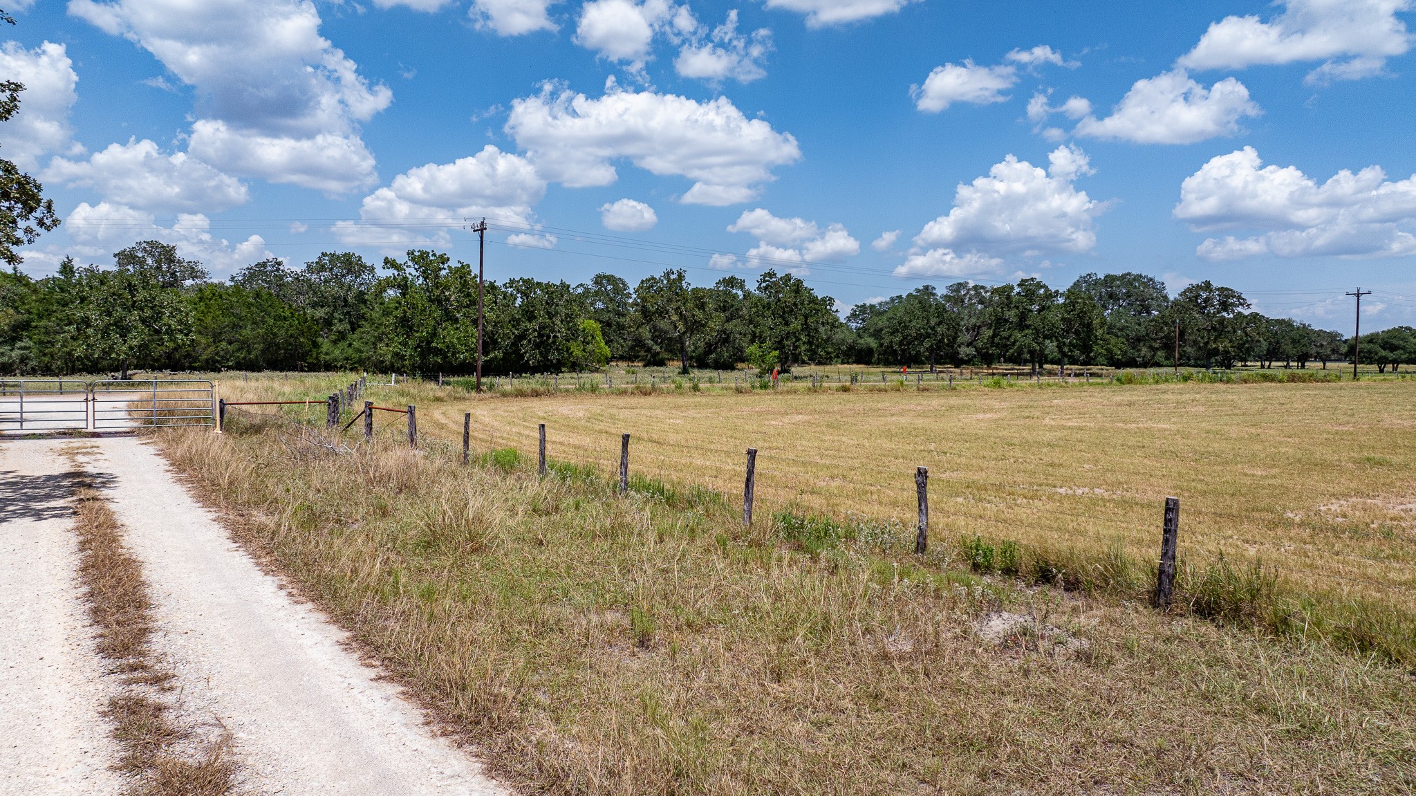 2210 Hermis Road Schulenburg, TX 78956 - Photo 12 of 37