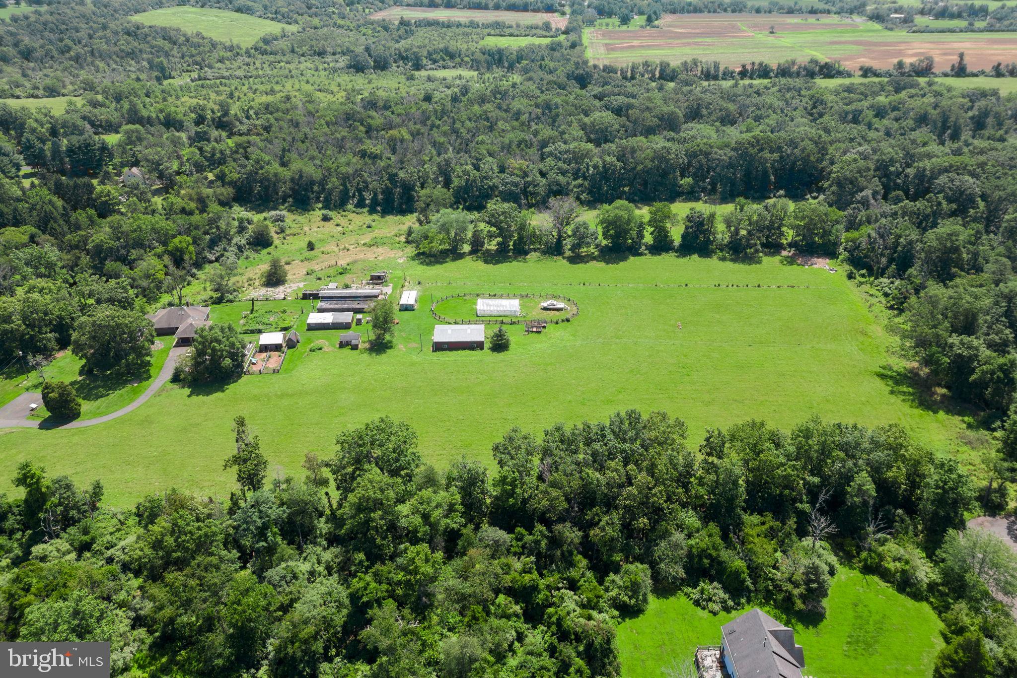 40 Dublin Road Pennington, NJ 08534 - Photo 3 of 30