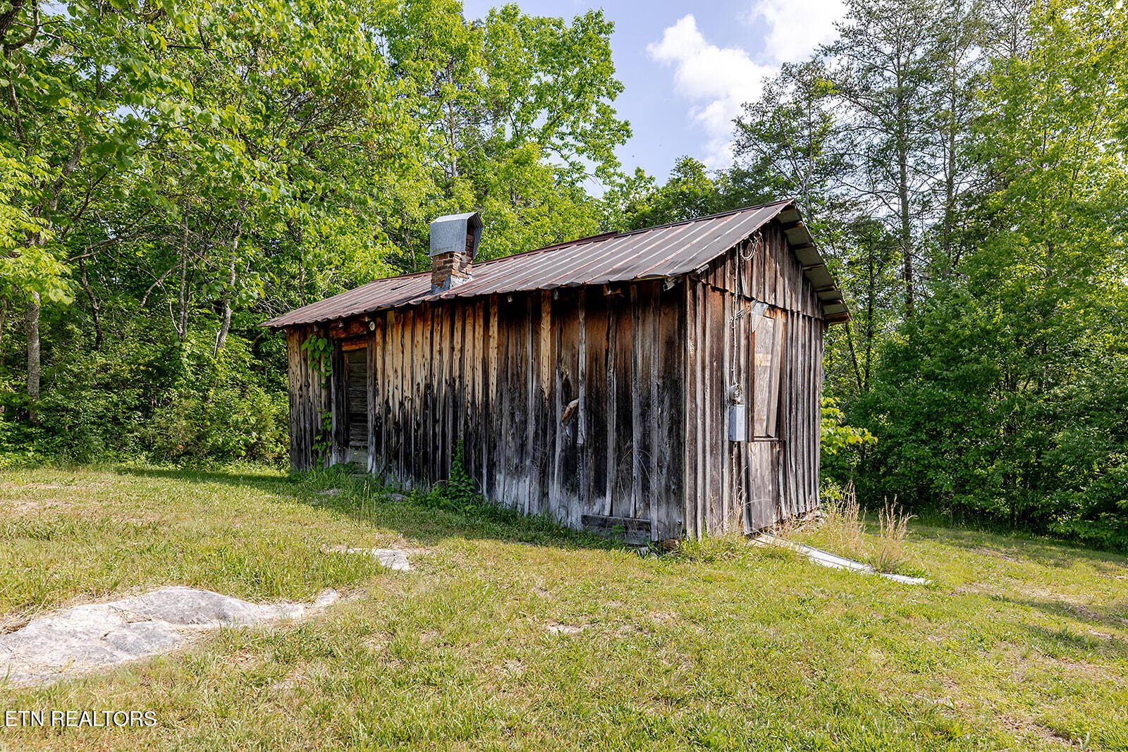1184 Raccoon Valley Road Maynardville, TN 37807 - Photo 32 of 42 530A6235-HDR_websize