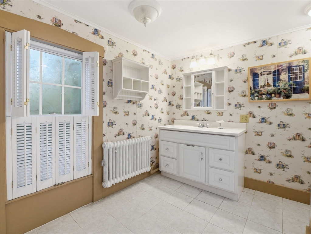 834 Pleasant Street Athol, MA 01331 - Photo 31 of 40