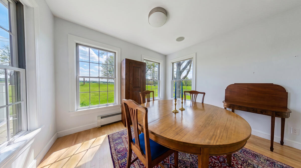127 Town Farm Road Hallowell, ME 04347 - Photo 35 of 95 Dining_close