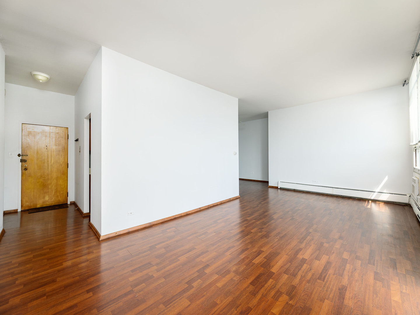 9001 Golf Road, Unit 10D Des Plaines, IL 60016 - Photo 7 of 26 Gallery Image 7