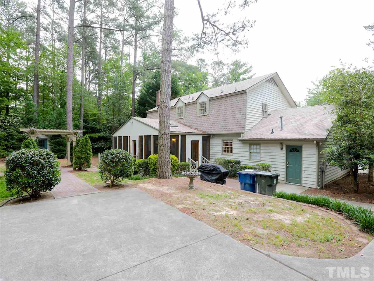 2104 Lynn Road Raleigh, NC 27612 - Photo 22 of 25