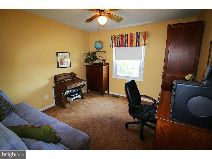 1360 Fountain Road Newtown, PA 18940 - Photo 19 of 25 Bedroom 5