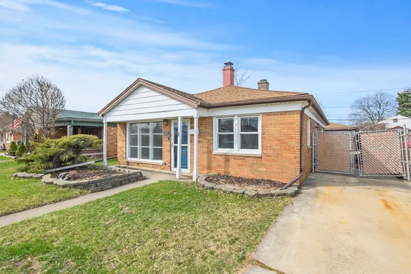 $225,000 | 11568 South Troy Drive, Merrionette Park, IL 60803