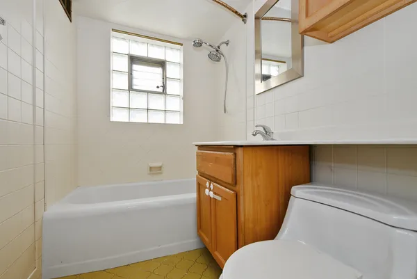 $225,000 | 11568 South Troy Drive, Merrionette Park, IL 60803