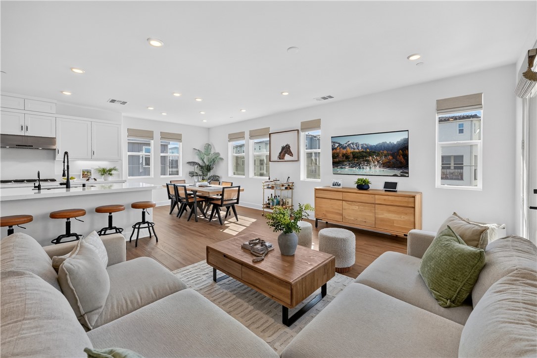1310 Windmill Road Rancho Mission Viejo, CA 92694 - Photo 9 of 74 Gallery Image 9