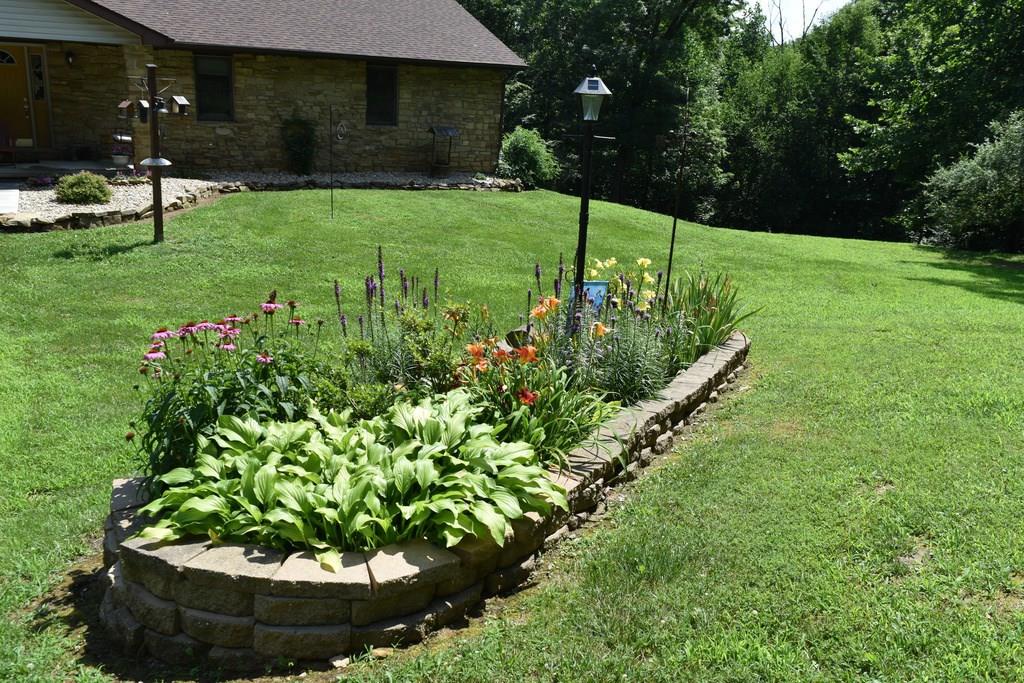 11635 Georgetown Road Columbus, IN 47201 - Photo 42 of 44