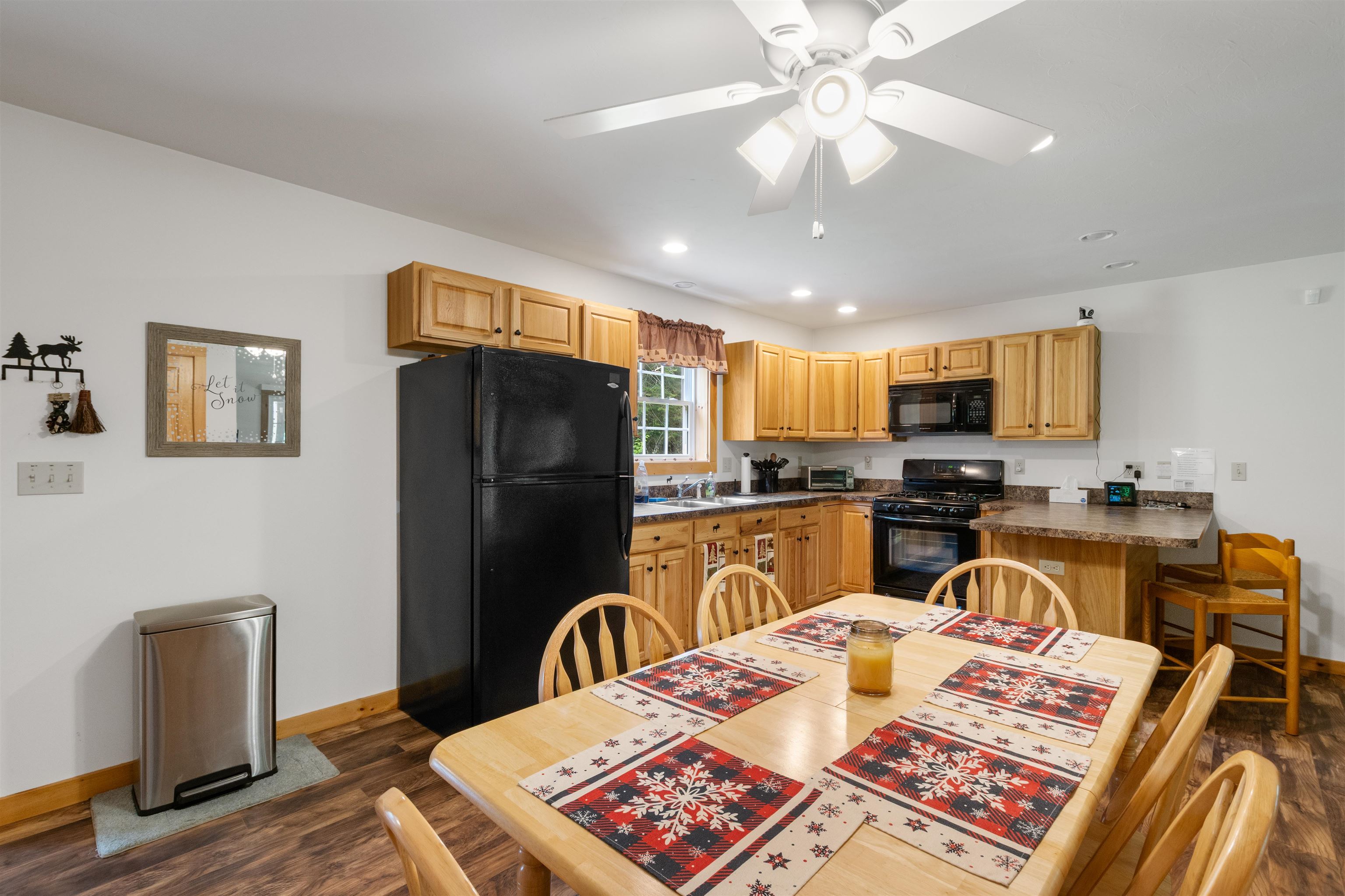 94 Spring Road Pittsburg, NH 03592 - Photo 20 of 52