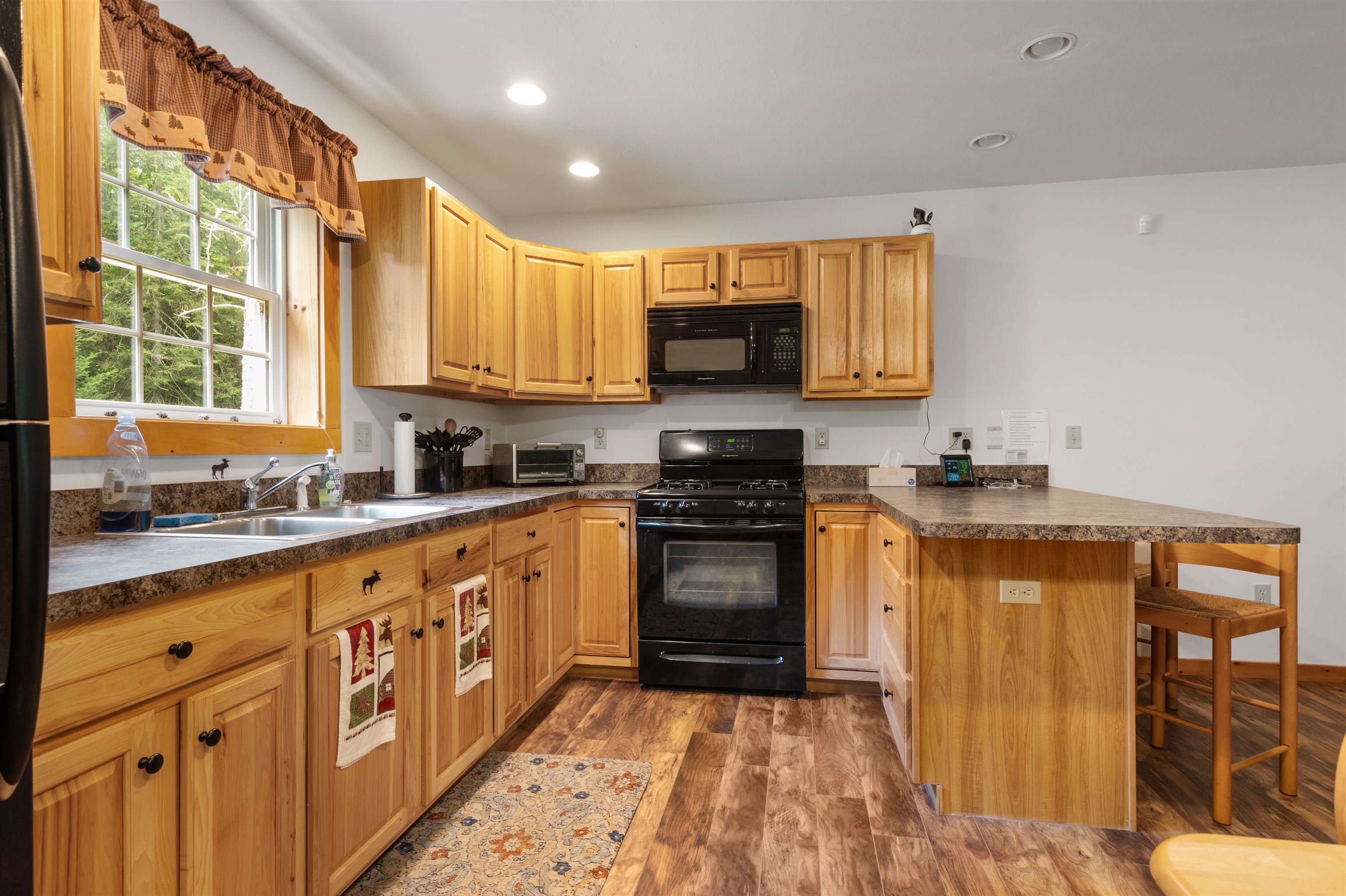 94 Spring Road Pittsburg, NH 03592 - Photo 24 of 52