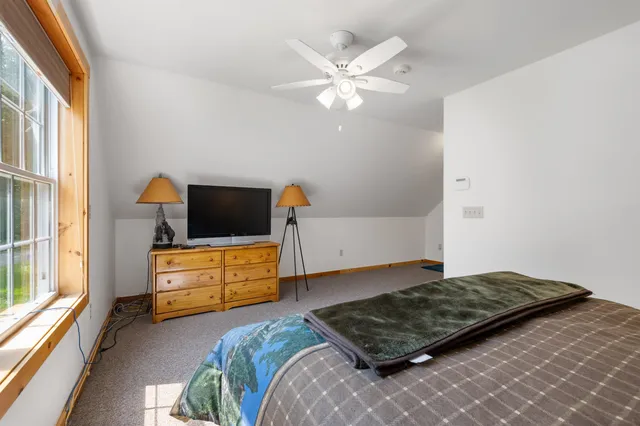 $429,500 | 94 Spring Road, Pittsburg, NH 03592