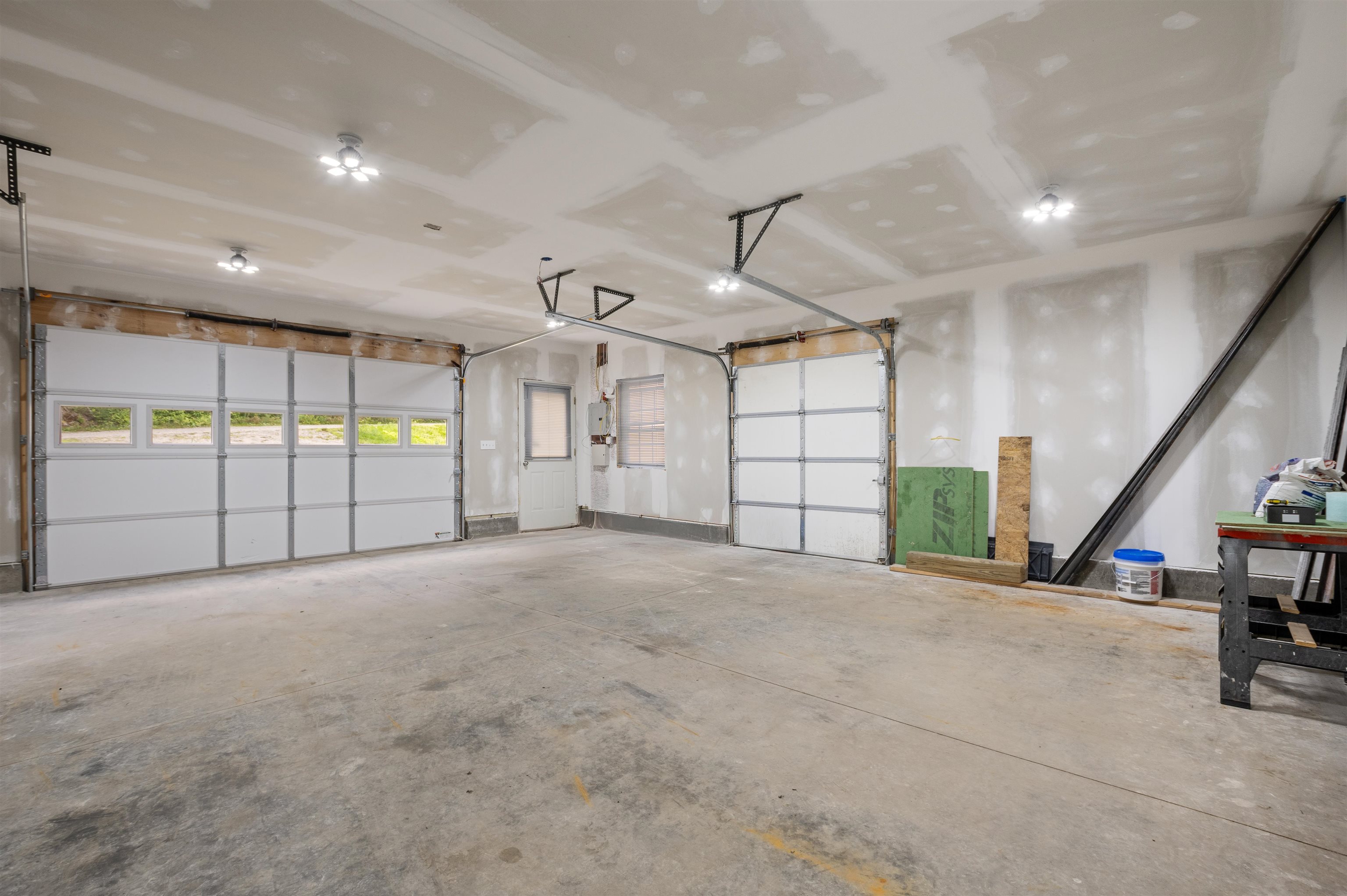 94 Spring Road Pittsburg, NH 03592 - Photo 6 of 52