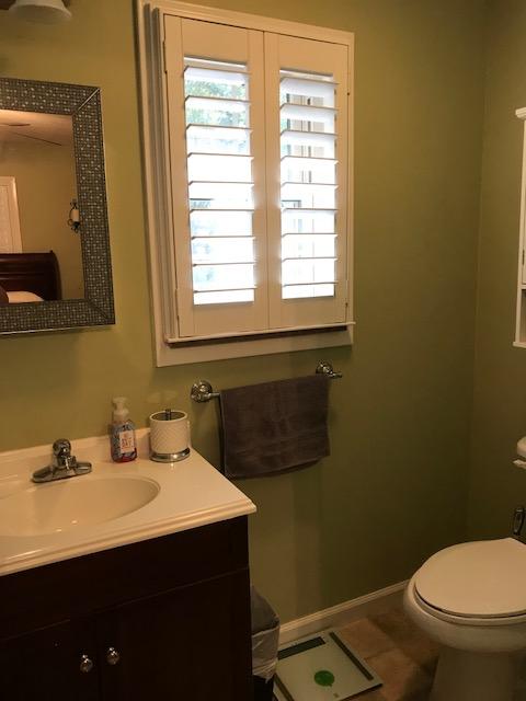 319 Bluff Road Kingston, TN 37763 - Photo 14 of 40 Master bath