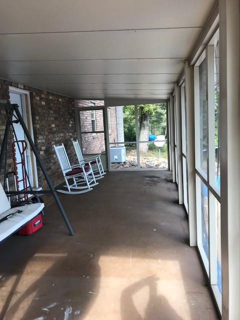 319 Bluff Road Kingston, TN 37763 - Photo 27 of 40 Screened porch