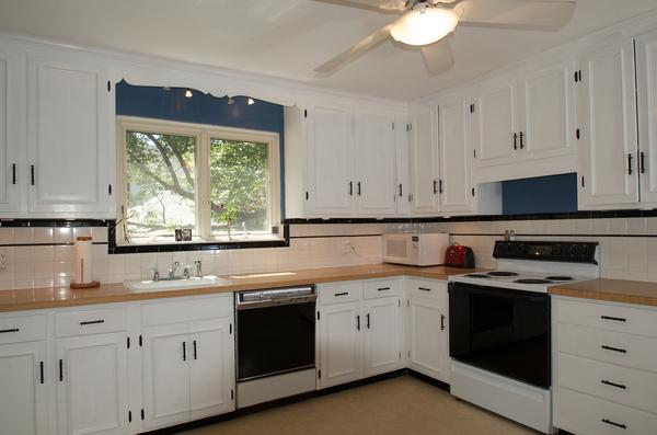 5 Sargent Road Swampscott, MA 01907 - Photo 8 of 25 Gallery Image 8
