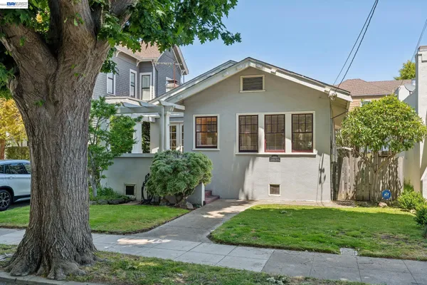 $995,000 | 1915 Alameda Avenue, Alameda, CA 94501
