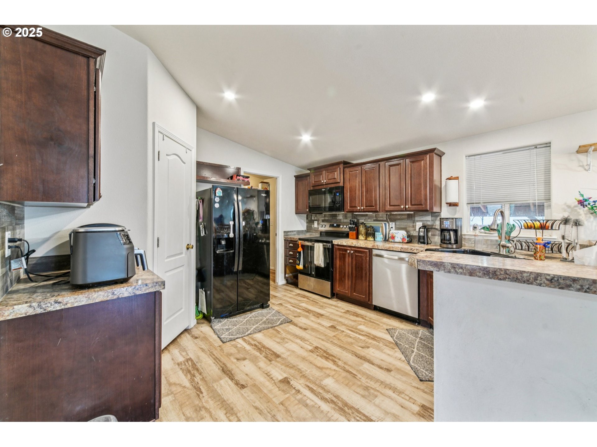 5266 Crystal Street Northeast, Unit 233 Salem, OR 97305 - Photo 12 of 42