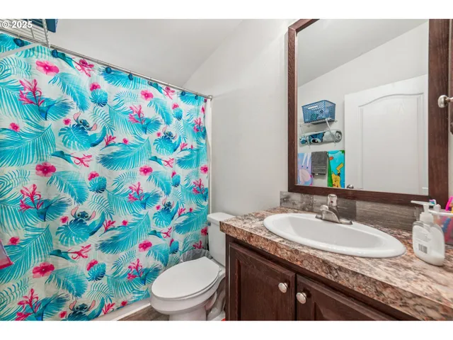 $140,000 | 5266 Crystal Street Northeast, Unit 233, Salem, OR 97305