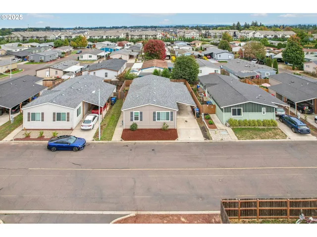 $140,000 | 5266 Crystal Street Northeast, Unit 233, Salem, OR 97305