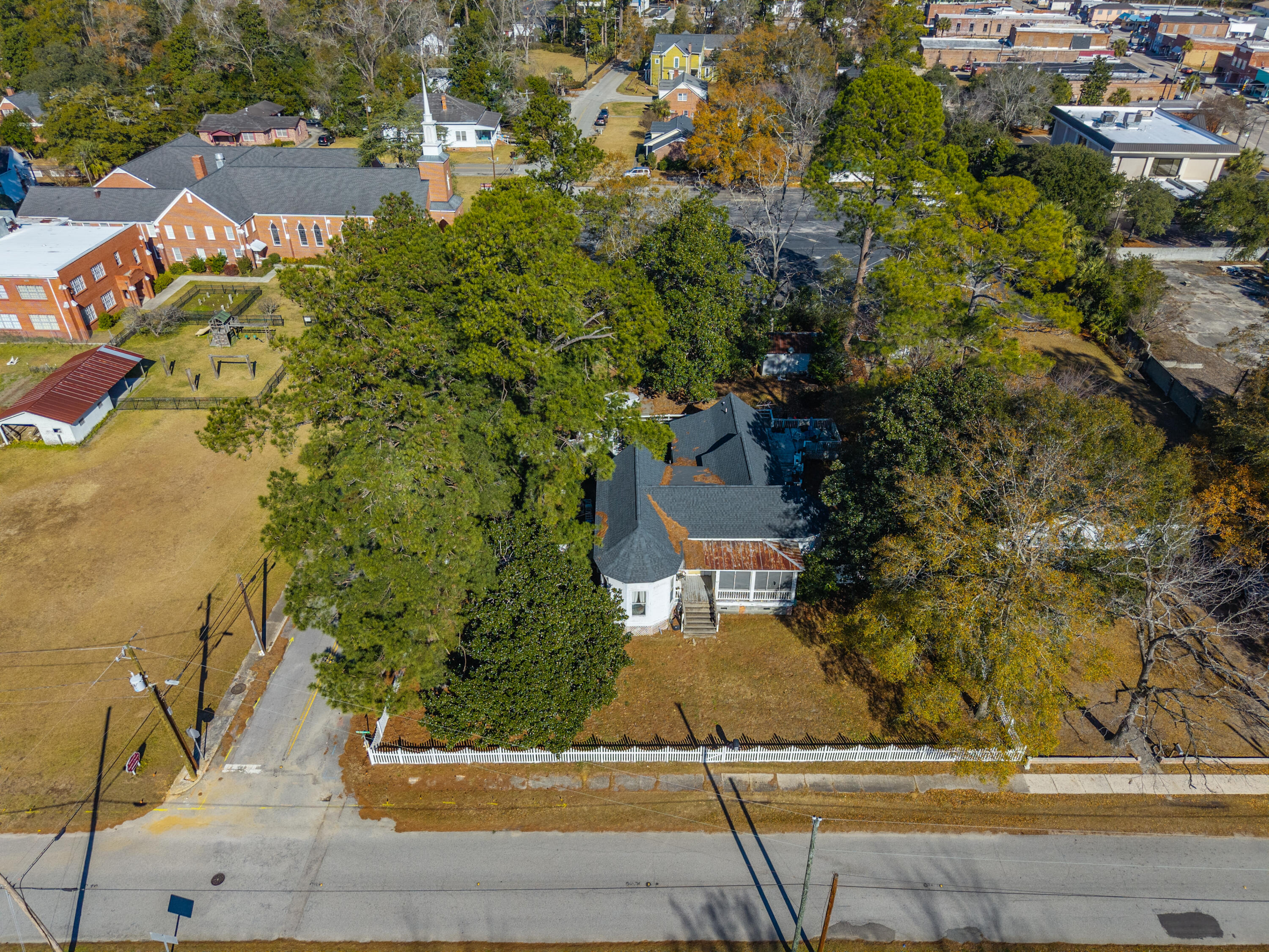 108 Northwest Railroad Avenue St. George, SC 29477 - Photo 15 of 20 Zyndicate3660