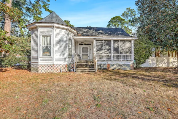$364,995 | 108 Northwest Railroad Avenue, St. George, SC 29477