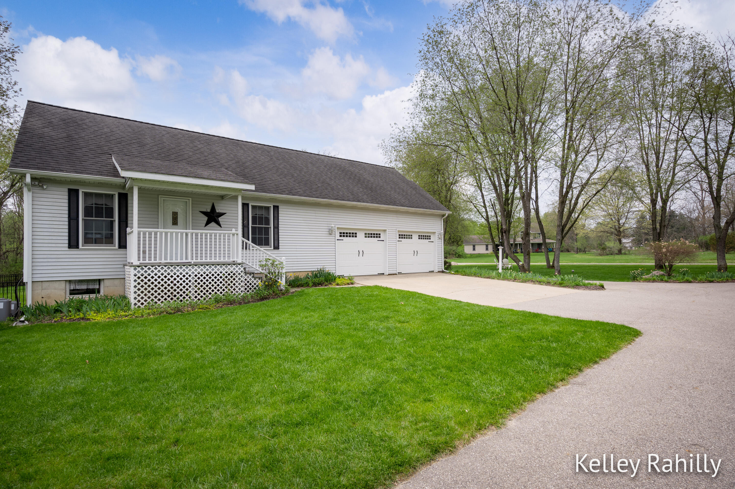 13980 Bieri Road Lowell, MI 49331 - Photo 5 of 47 13980 Bieri-6