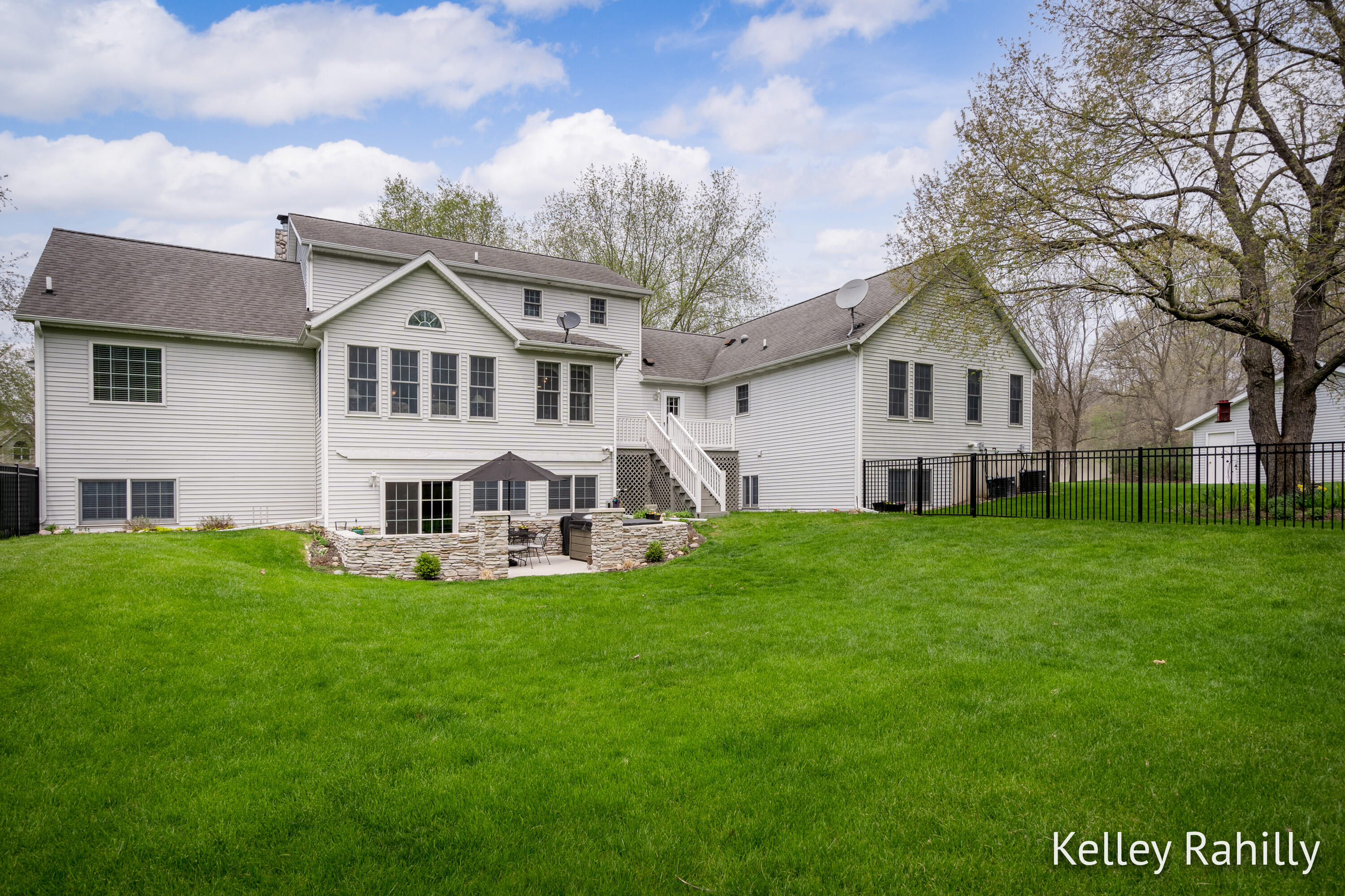 13980 Bieri Road Lowell, MI 49331 - Photo 6 of 47 13980 Bieri-9