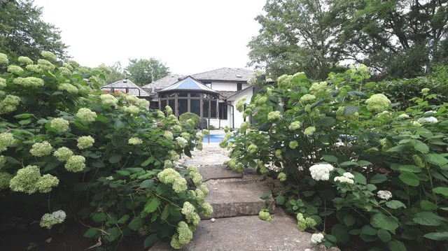 $1,489,000 | 2221 Donegal Drive, Darien, IL 60561