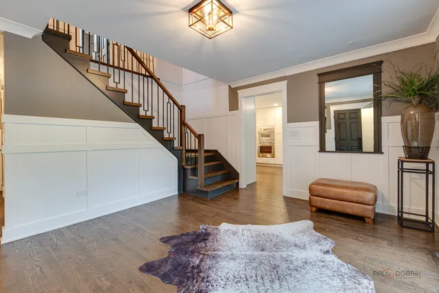 $1,489,000 | 2221 Donegal Drive, Darien, IL 60561